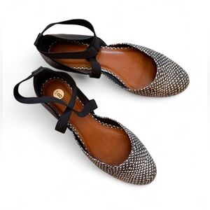 Bernardo Black & White Ankle-Strap Ballet Flats-Size 8